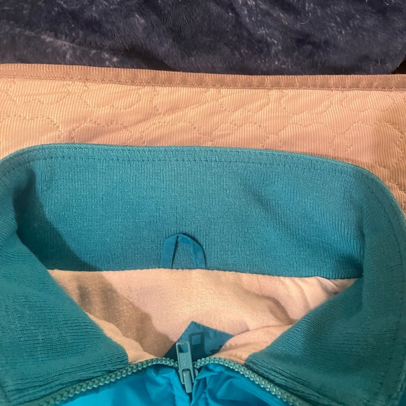 Pacific Trail size L windbreaker, rain coat - Picture 10 of 11